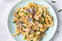 Creamy Instant Pot Chicken Stroganoff Recipe