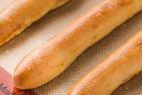 How to Make Olive Garden-Style Breadsticks at Home