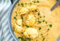 Instant Pot Creamy Cauliflower Soup — Vegan & Low-Calorie