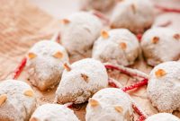 Christmas Mouse Snowball Cookies Recipe