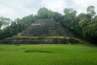 Exploring Lamanai: Belize’s Ancient Maya Ruins Guide