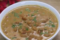 Goan Alsanyache Tonak (Red Cowpea Curry) Recipe