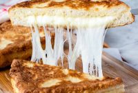 Mozzarella in Carrozza: Crispy Italian Fried Cheese Sandwich Recipe