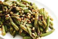 Air Fryer Green Beans in Creamy Peanut Sauce