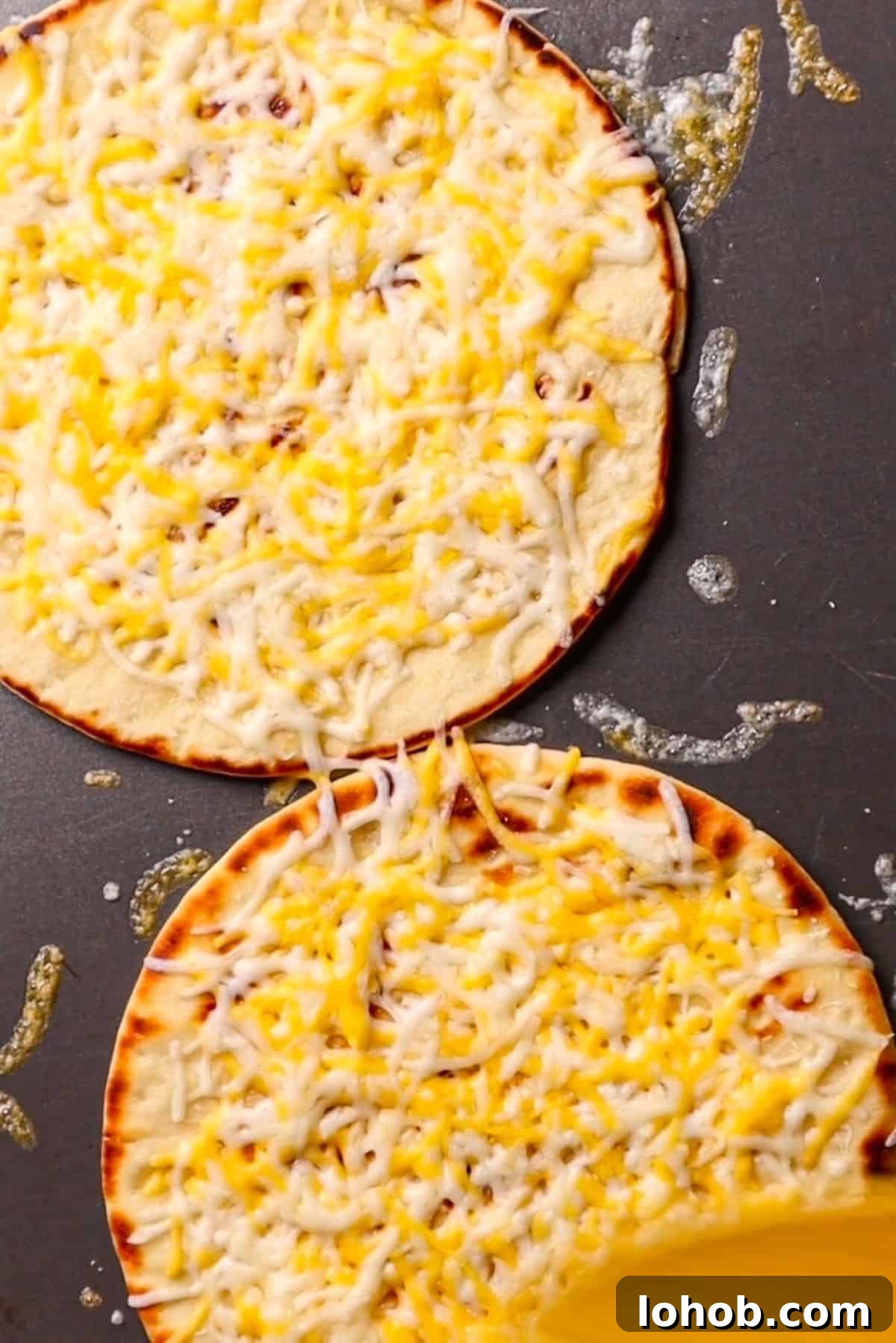 Cheesy Gordita Crunch Recipe: How to Make Taco Bell's Favorite at Home 4 chalupa shells with cheese