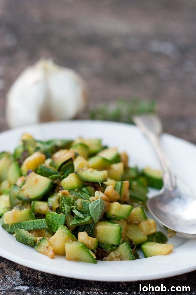 Tuscan Summer Zucchini with Fresh Garlic and Oregano 5 img 1729 4