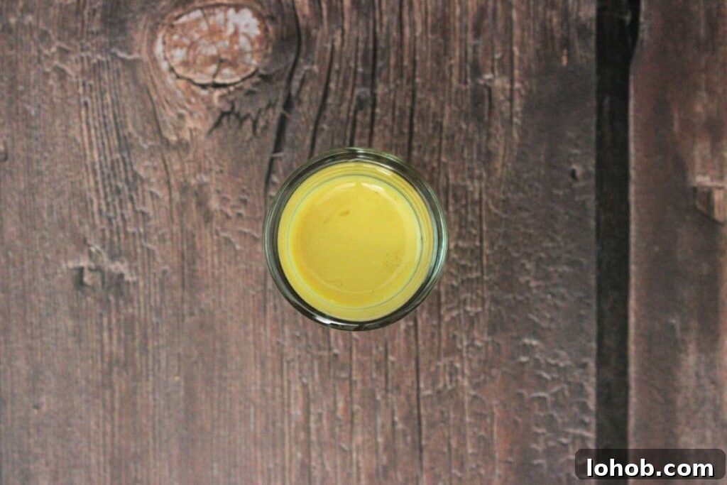 Pecan Pie Shot Recipe: Thanksgiving Vodka Shooter Guide 6 slowly layer butter pecan liqueur over schnapps
