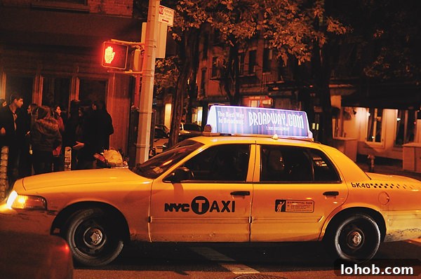 Snapshots of New York: Top Sights, Neighborhoods & Hidden Gems 2 new york city taxi