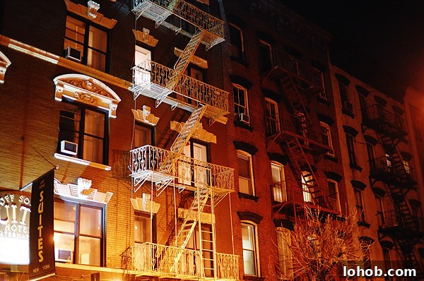 Snapshots of New York: Top Sights, Neighborhoods & Hidden Gems 8 lower east side apartment