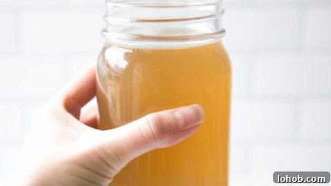 Gut-Healing Low FODMAP Chicken Stock Recipe (Gluten-Free) 10 Slow Cooker Gut-Healing Low FODMAP Chicken Broth for Soup Recipe