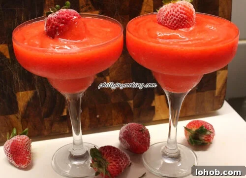 Sparkling Frozen Strawberry Daiquiri Recipe for Parties 5 Frozen strawberry daiquiri recipe