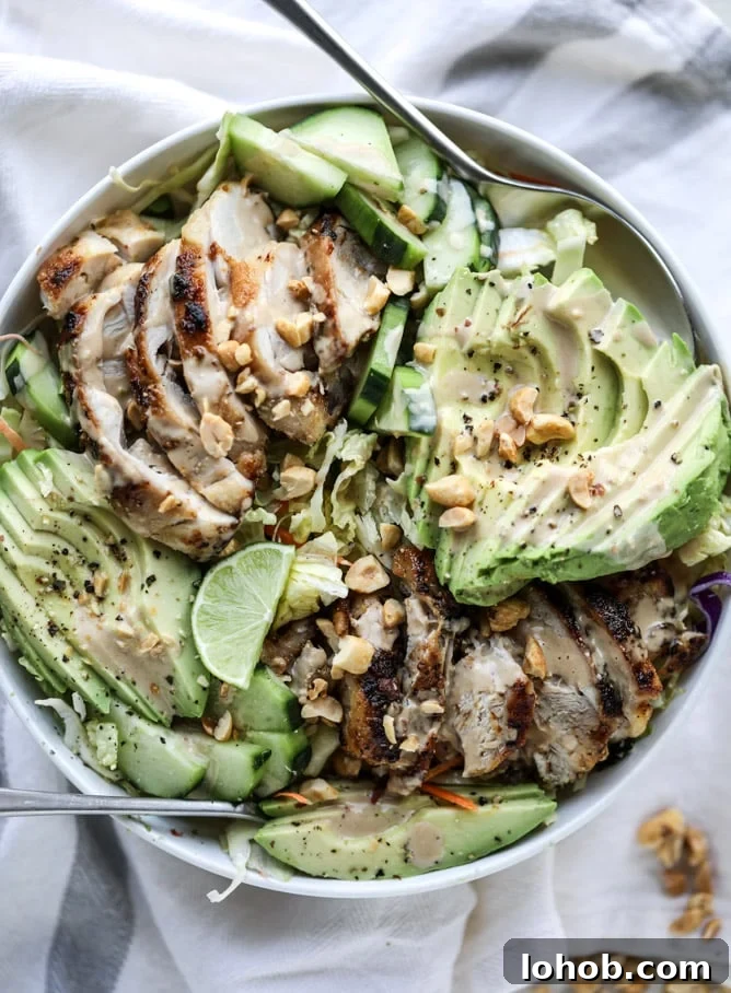chicken avocado salad with peanut dressing I howsweeteats.com