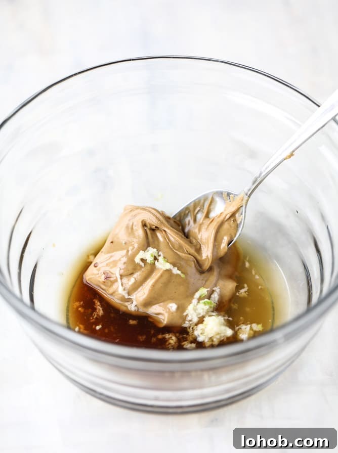 chicken avocado salad with peanut dressing I howsweeteats.com