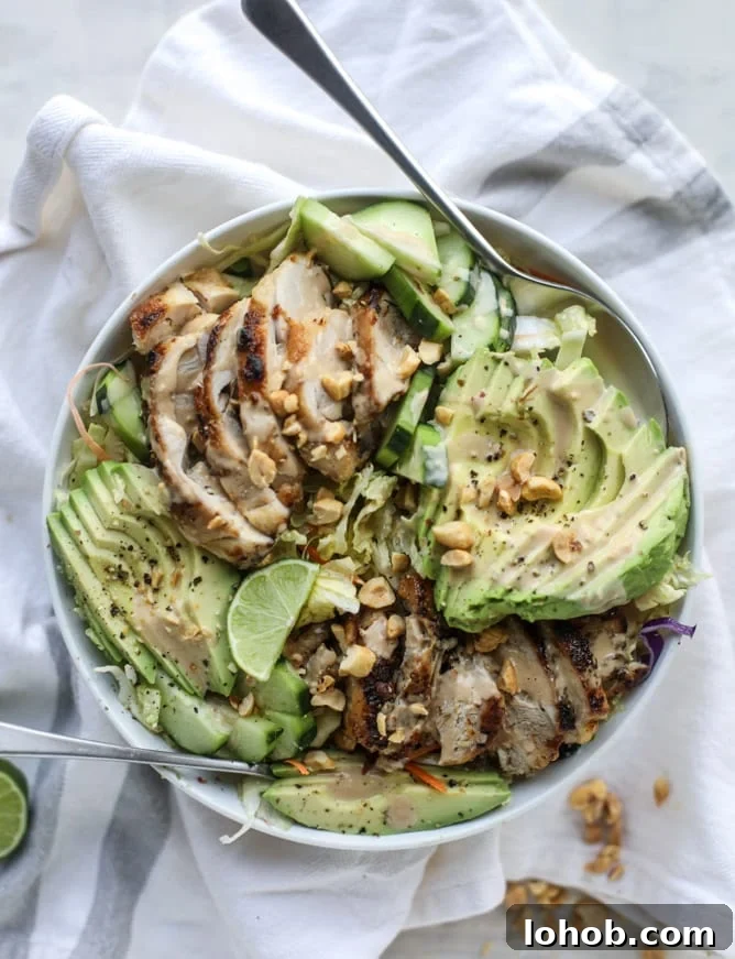 chicken avocado salad with peanut dressing I howsweeteats.com
