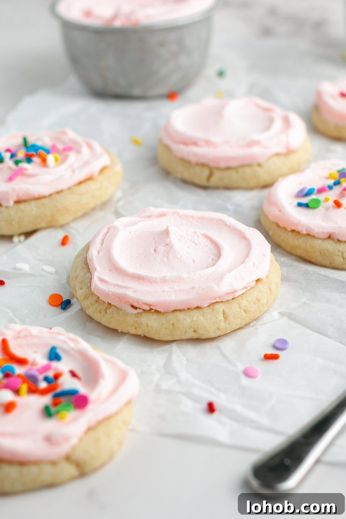 frosted cookie with sprinkles