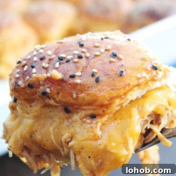 15 Cozy Appetizers for Cold-Weather Entertaining 5 Buffalo chicken sliders