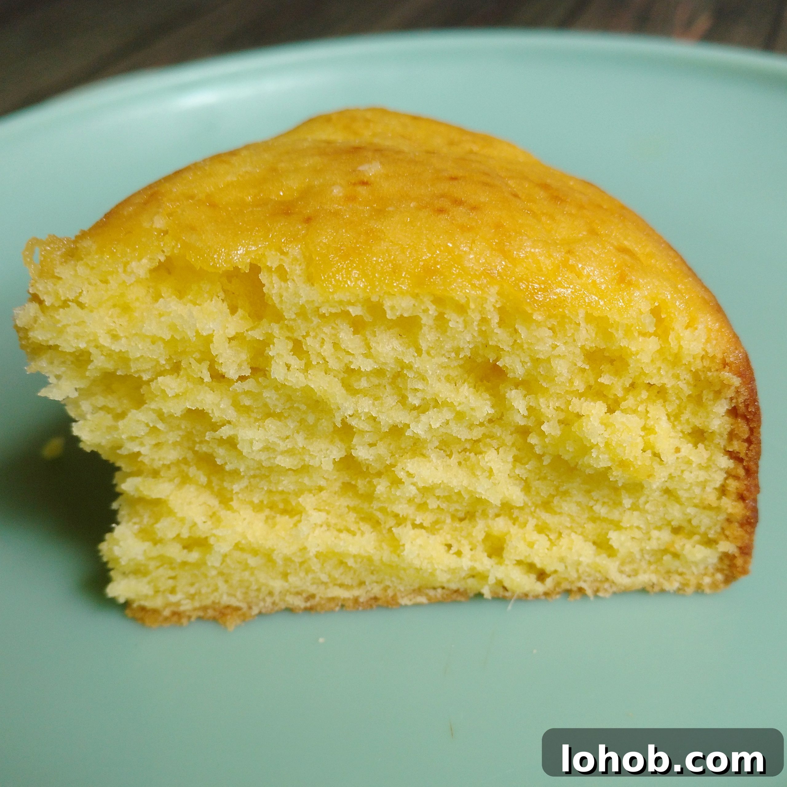 Mango Sponge Cake Recipe: Light, Fluffy Tropical Dessert 4 img 68248 3 scaled