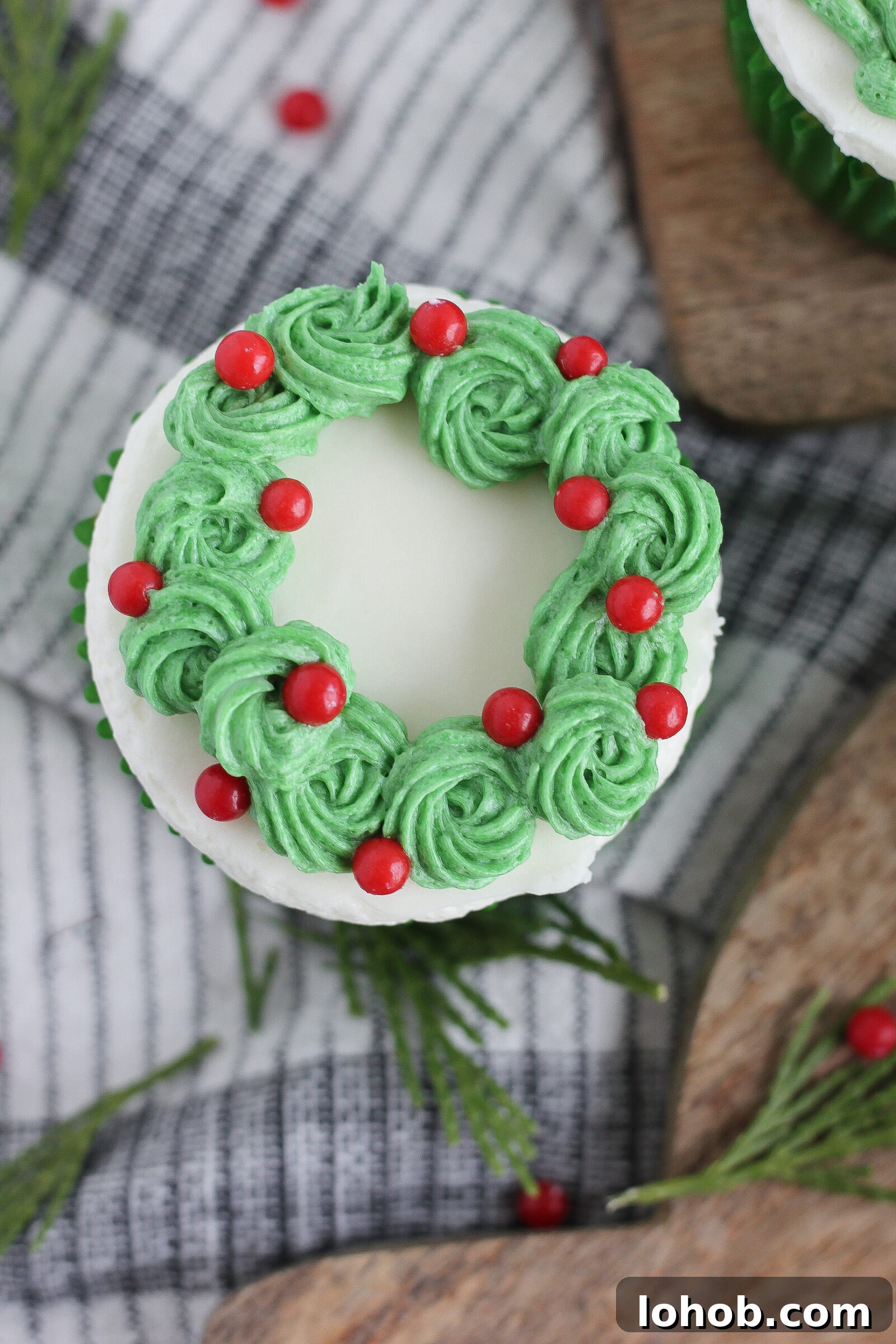 Simple braid wreath