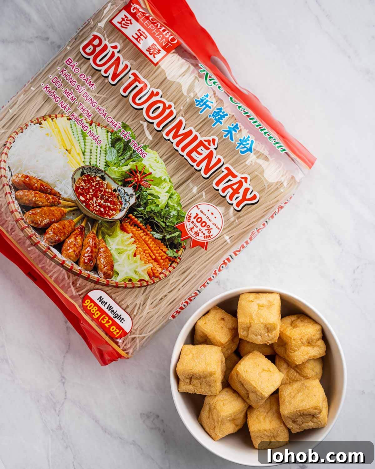 Package of bun vermicelli rice noodles with bowl of fried tofu.