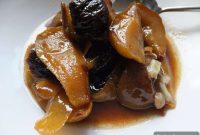 Oven-Roasted Pears with Cinnamon and Honey