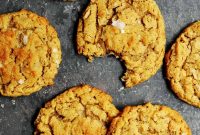 Chewy Peanut Butter Oatmeal Cookies Recipe